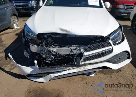 2022 Mercedes-Benz Glc 300 4Matic Suv z USA, uszkodzony, nr VIN W1N0G8EB1NV387987